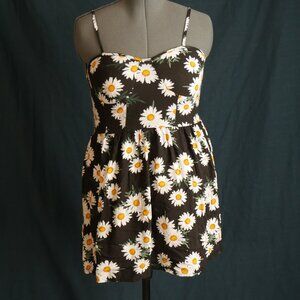 daisy print dress size large